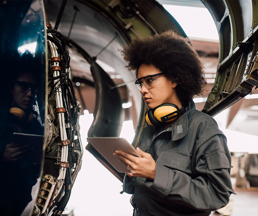 Female Aircraft Tech Image Tech GettyImages-1063826000