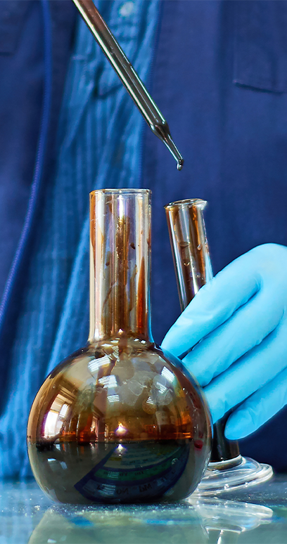 Lab Crude Oil Image Card GettyImages-1215713489.png